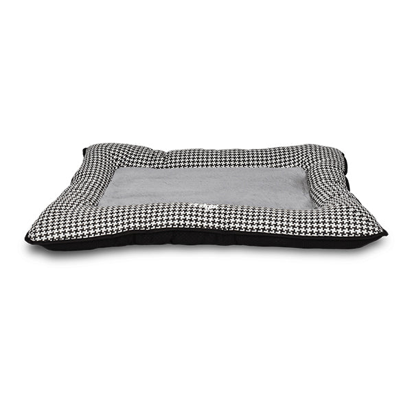 agui - tweed cushion