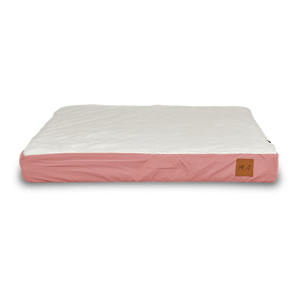 agui - silky cushion